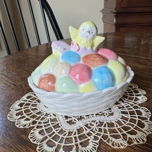 Vintage 1970’s, Oval Ceramic, Easter Eggs Basket, Covered Candy Bowl. G13